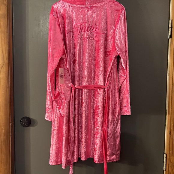 Juicy couture robe/cover up - Picture 3 of 4
